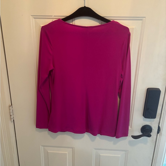 Banana Republic Fuchsia V-Neck Blouse - Picture 4 of 4